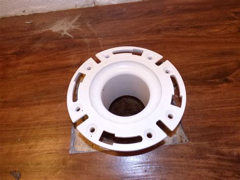 Go to step 1. Quickly replace/repair a toilet flange with a replacement kit from a hardware store, following these steps. This should not take more than 20 minutes, although it is …